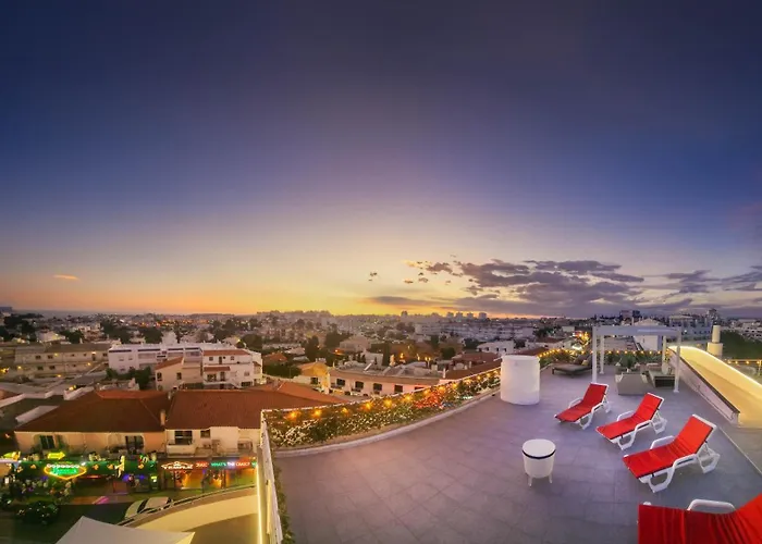 Apartment Ocean Drive - Near The - 14 Pax - Albufeira