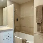 Ocean Drive - Near The - 14 Pax - * Αλμπουφέιρα